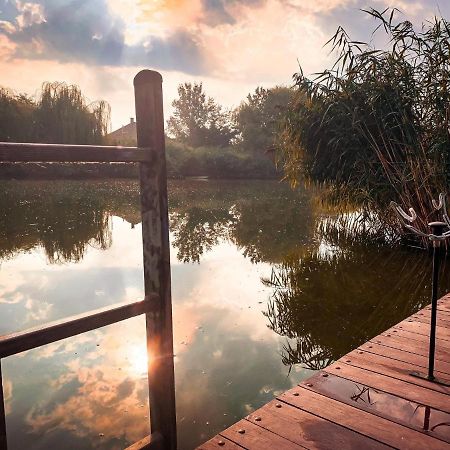 Vadszolo Apartmanhaz Gyomaendrőd 外观 照片